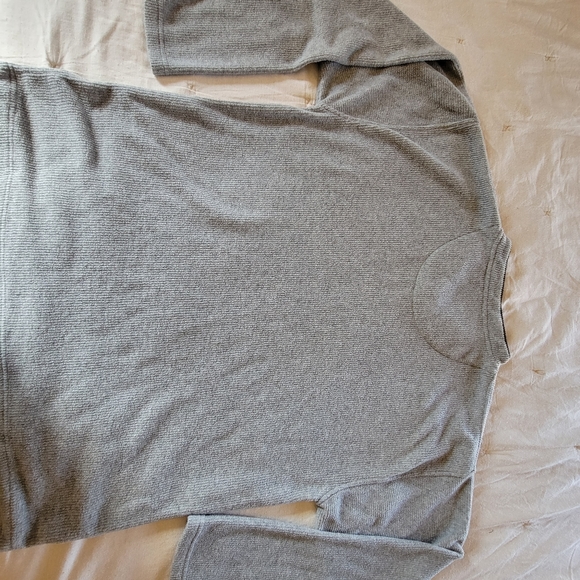 Sweater - Picture 3 of 3